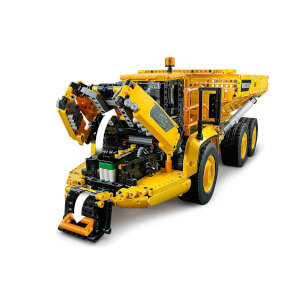 LEGO Technic  6x6 Volvo Mafsallı Kamyon 42114