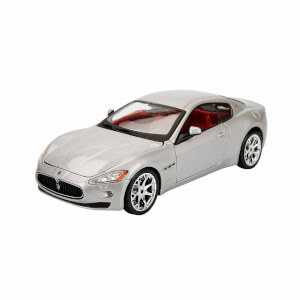 1:24 Maserati Granturis Araba