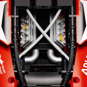LEGO Technic Ferrari 488 GTE AF Corse #51 42125