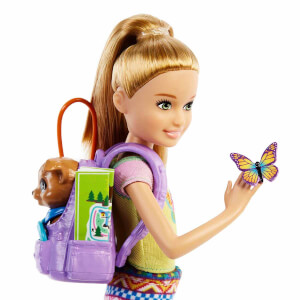Barbie nin Kız Kardeşleri Kampa Gidiyor Oyun Seti HDF69