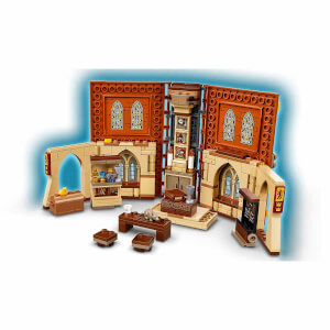 LEGO Harry Potter Hogwarts Anısı: Biçim Değiştirme Dersi 76382