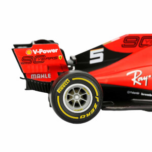 1:18 Formula 1 Ferrari Racing SF90 Model Araba