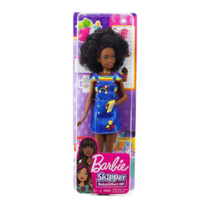 Barbie Bebek Bakıcısı Barbie Bebekler FHY89