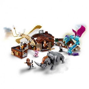 LEGO Harry Potter Newt's Case Of Magical Creatures 75952