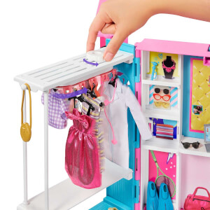 Barbie'nin Rüya Dolabı Oyun Seti GBK10