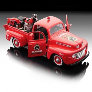 1:27 Maisto Ford F-1 Pick-Up 1948 Model Araba