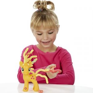 Pony Eğlenceli Saçlar