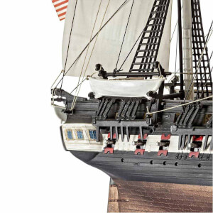 Revell 1:146 Uss Constitution Gemi 5472