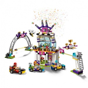 LEGO Friends Büyük Yarış Günü 41352