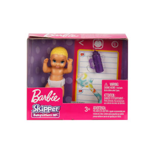 Barbie Bebek Bakıcılığı Oyun Seti FHY76