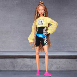 Barbie BMR1959 Koleksiyon Barbie Bebeği Şortlu Uzun Saçlı GHT91