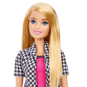 Barbie Kariyer Bebekleri
