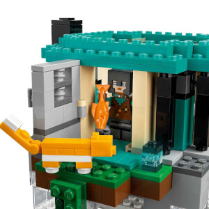 LEGO Minecraft Gökyüzü Kulesi 21173