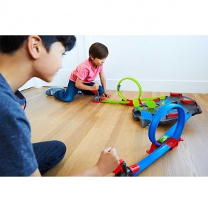 Hot Wheels Dev Çember Yarış Seti FDF27