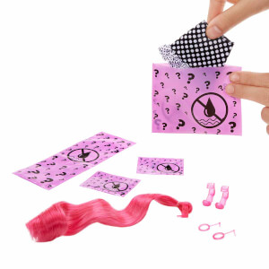 Barbie Color Reveal Renk Değiştiren Sürpriz Barbie Renk Bloklu Bebekler Seri 2 GWC56
