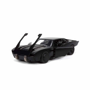 1:24 Batmobile Model Araba ve Batman Figür