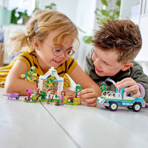 LEGO Friends Ağaç Dikme Aracı 41707