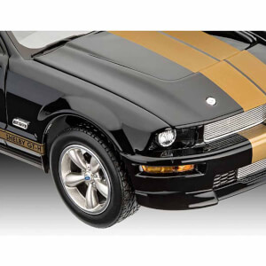 Revell 1:25 2006 Ford Shelby GT-H Araba VSA07665