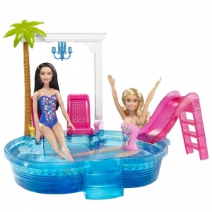 Barbie'nin Şık Havuzu
