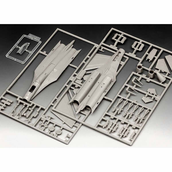 Revell 1:144 Suchoi Su-27 Flanker Uçak 03948