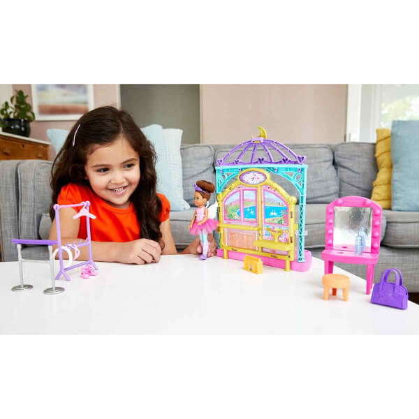 Barbie Chelsea Balerin Oyun Seti  GHV81
