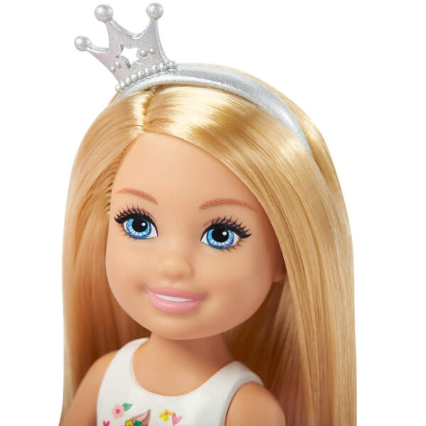 Barbie Prenses Macerası Chelsea Bebek ve Prenses Hikayesi Oyun Seti 