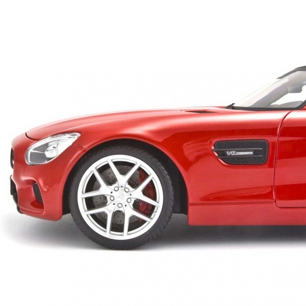 1:18 Maisto Mercedes AMG GT Exclusive Model Araba