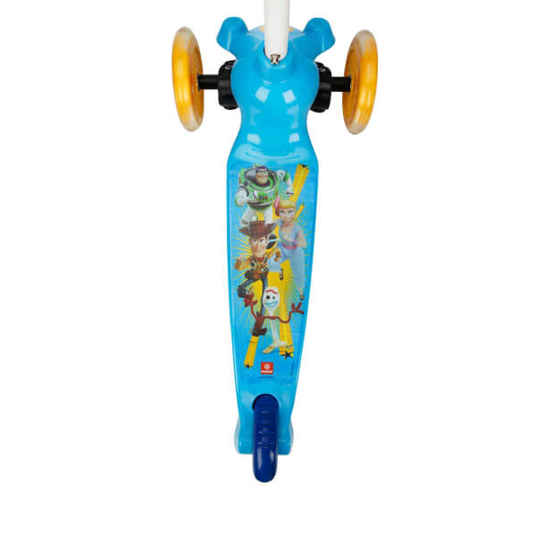 Toy Story 3 Tekerlekli Twist-Roll Scooter