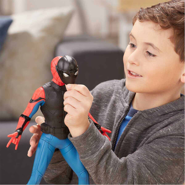 Spiderman : Far From Home Dev Elektronik Spiderman Figürü 33 cm.