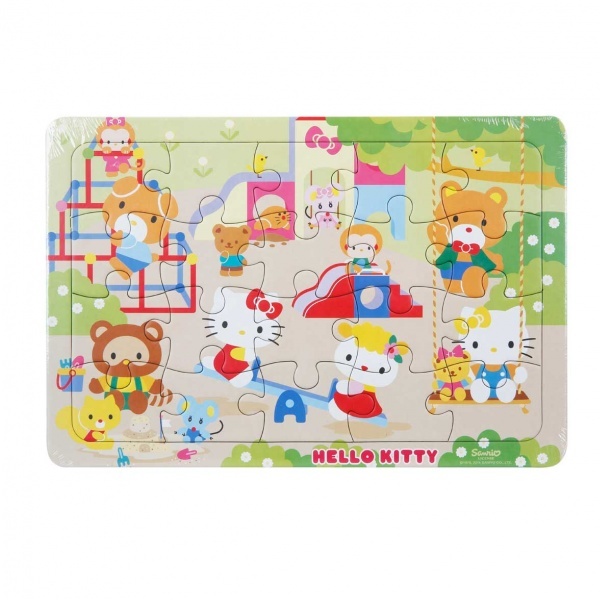 20 Parça Puzzle : Hello Kitty Parkta