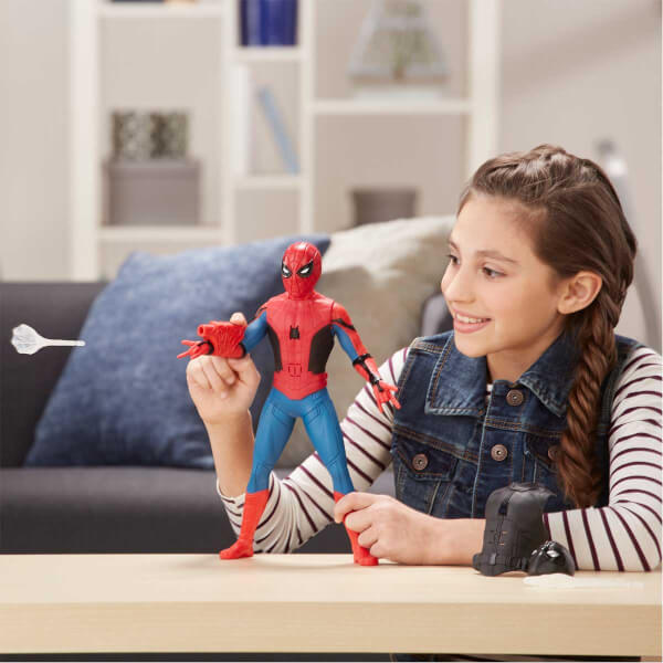 Spiderman : Far From Home Dev Elektronik Spiderman Figürü 33 cm.