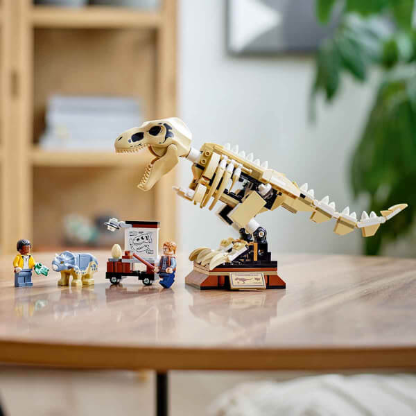 LEGO Jurassic World T.Rex Dinozor Fosili Sergisi 76940
