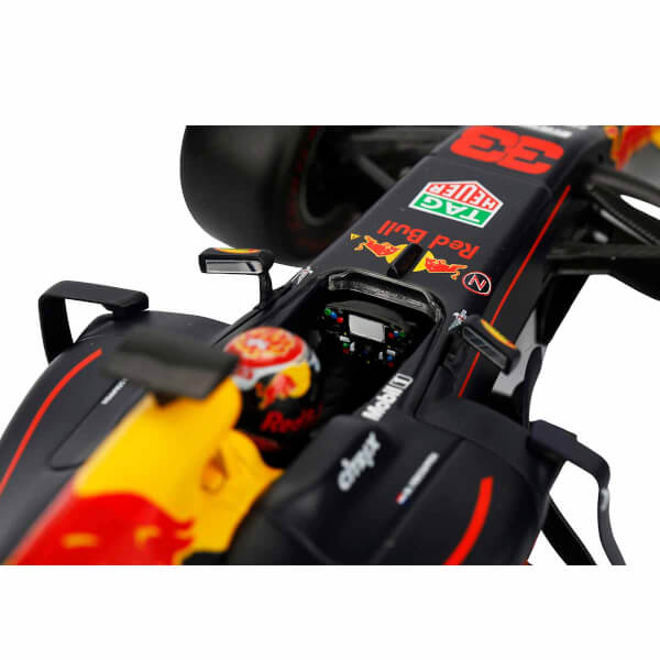 1:18 Formula 1 Red Bull Racing RB13 F1 Model Araba