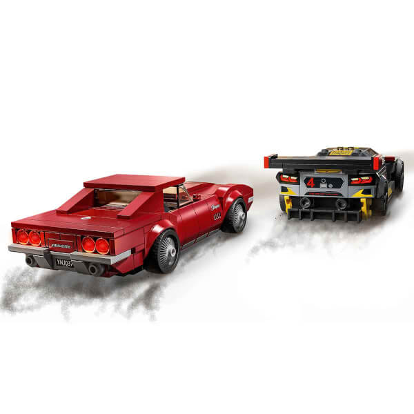 LEGO Speed Champions Chevrolet Corvette C8.R Yarış Arabası ve 1968 Chevrolet Corvette 76903