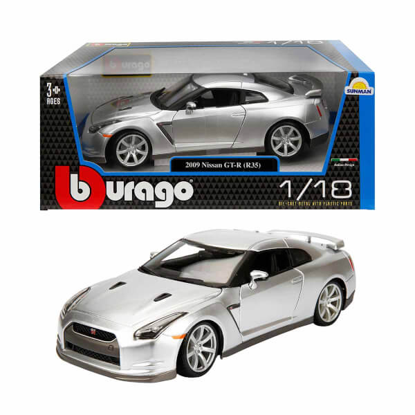 1:18 Nissan GT-R R35 2009 Model Araba