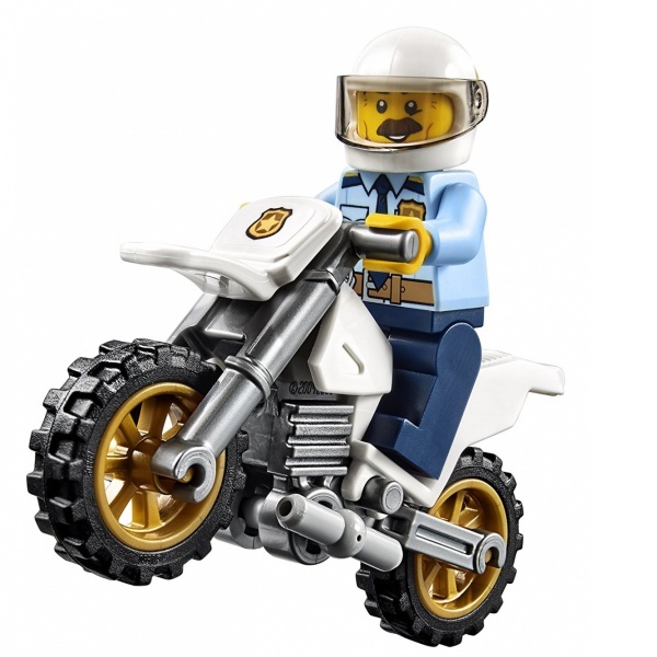 LEGO City Çekici Kamyon Macerası 60137