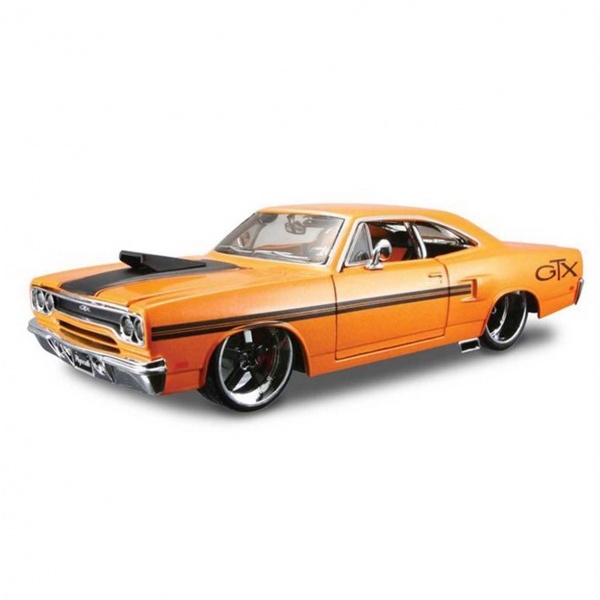 1:25 Maisto Plumouth GTX 1970 Model Araba