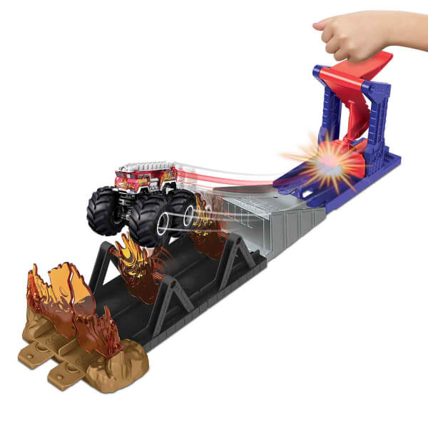 Hot Wheels Monster Trucks Aksiyona Başlangıç Oyun Seti GYL09