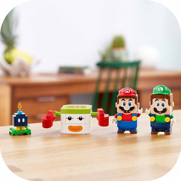 LEGO Super Mario Bowser Jr. Clown Car Ek Macera Seti 71396