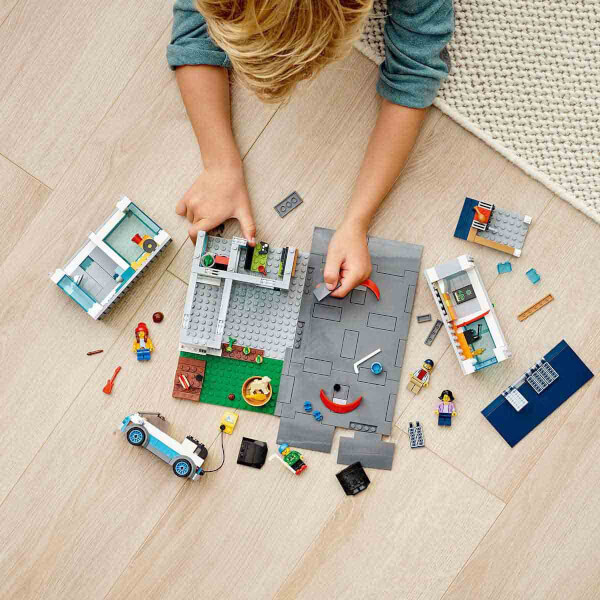 LEGO City Community Aile Evi 60291