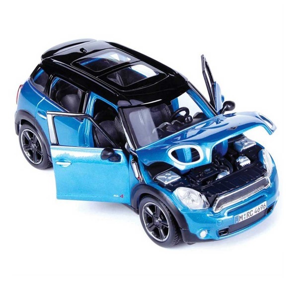 1:24 Maisto Mini Countryman Model Araba